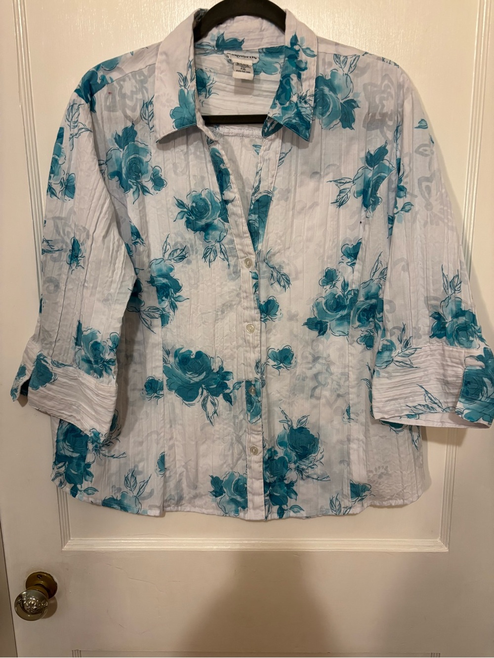 BonWorth White Button-Front Shirt with Teal Floral Print